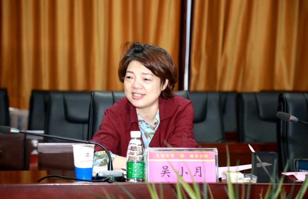 省发改委副主任吴小月来我校调研
