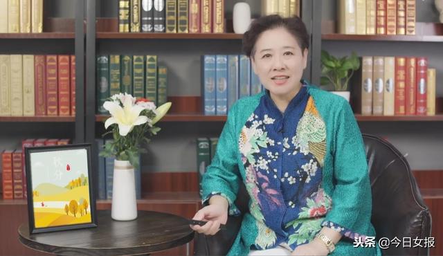 62岁湖南中医教师当网红：她把针灸知识融入视频，收获数万粉丝
